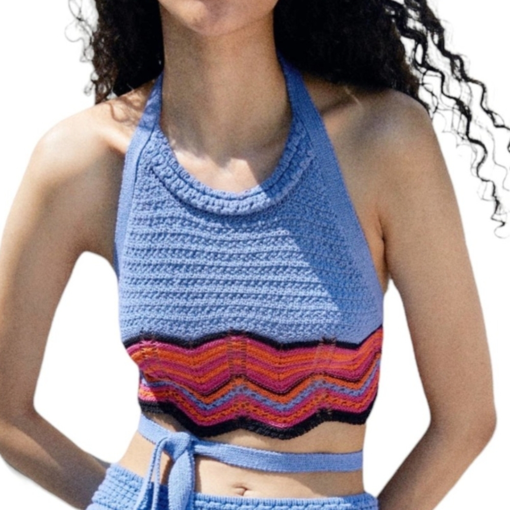 Zara Blue/Coral Unlined Crochet Halter Top Open Back Size Small